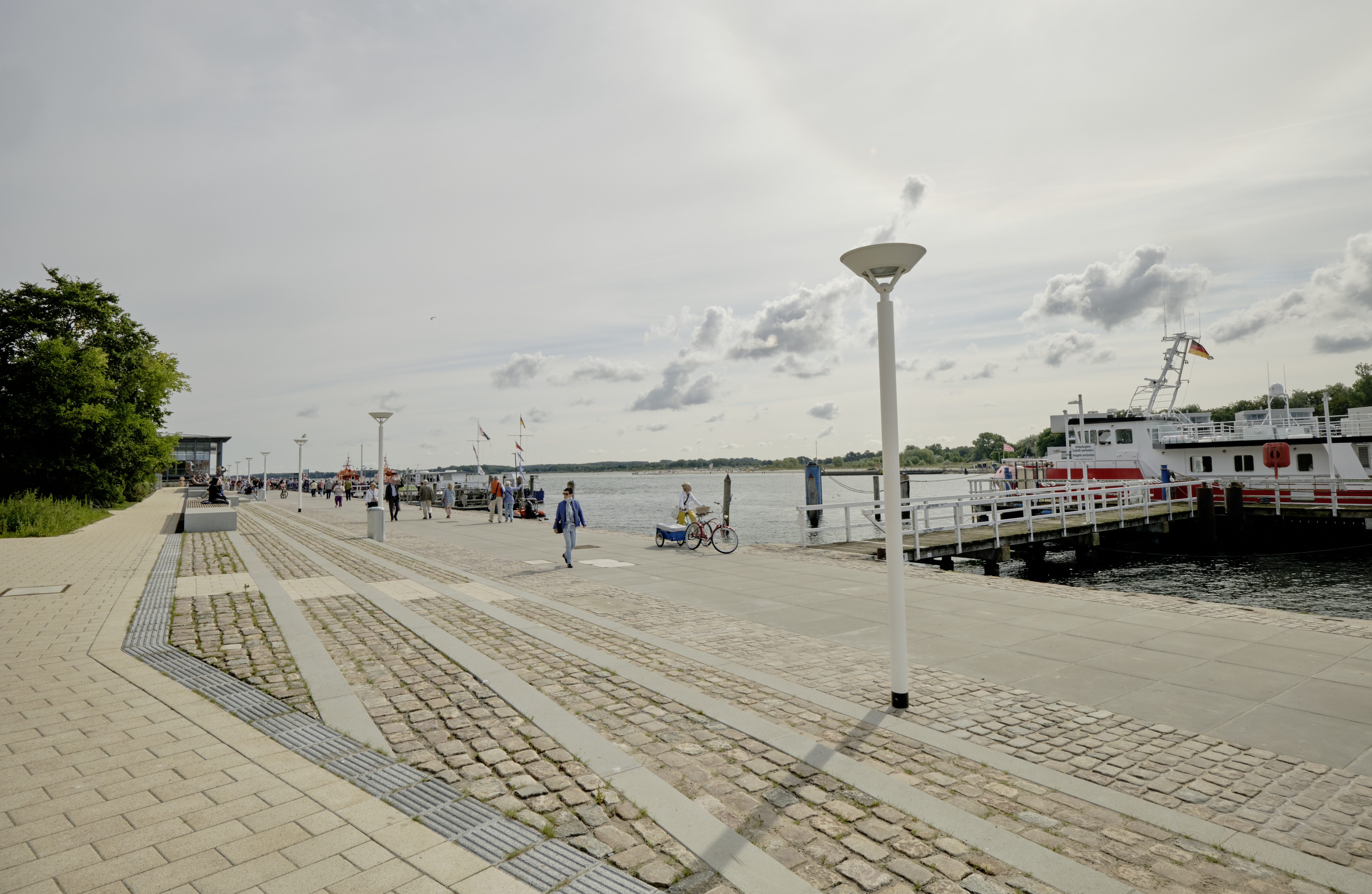 Lübeck, Travepromenade