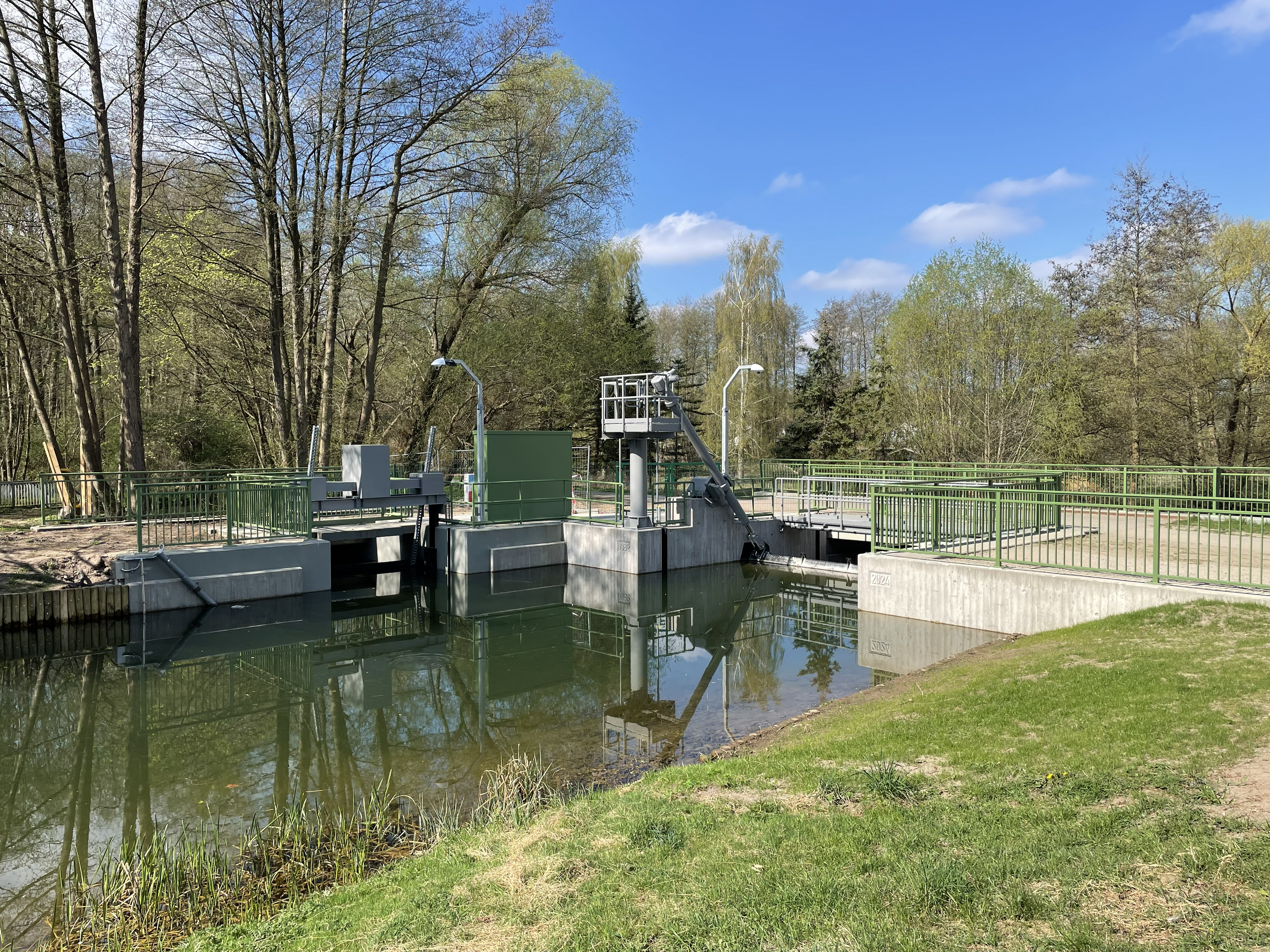 Teaser Wehranlage Ölmühlenbach Neubrandenburg