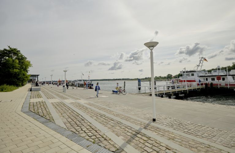 Lübeck, Travepromenade